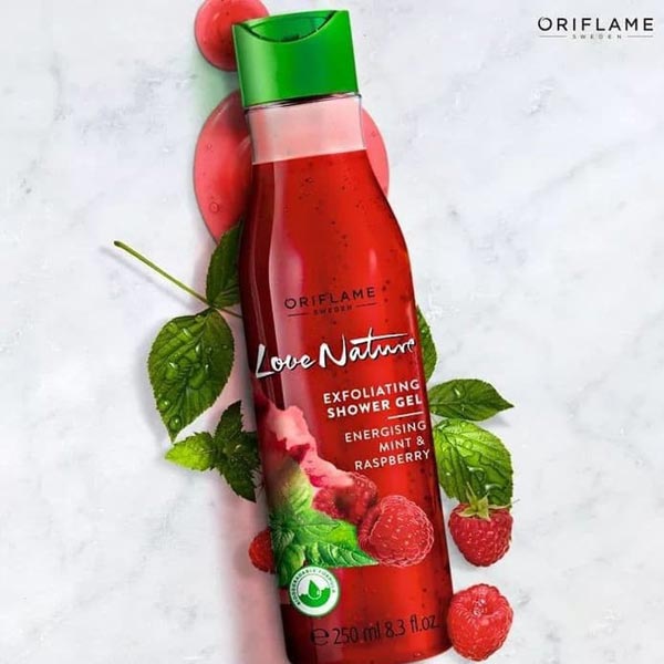 love-nature-exfoliating-shower-gel-refreshing-strawberry-lime-1 love-nature-exfoliating-shower-gel-refreshing-strawberry-lime-1