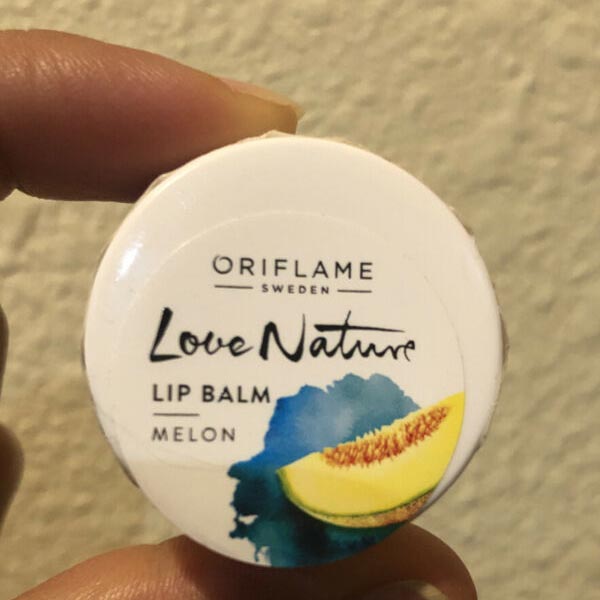 love-nature-lip-balm-melon-2