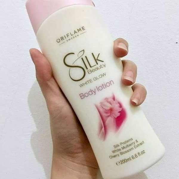 white-glow-body-lotion-1 white-glow-body-lotion-1