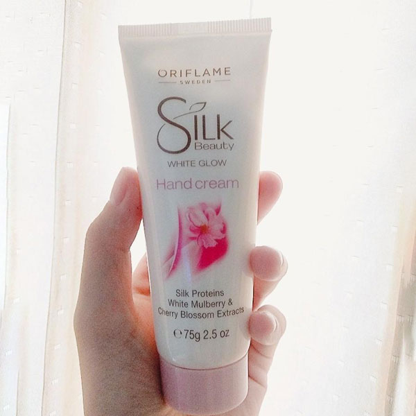 white-glow-hand-cream-2 white-glow-hand-cream-2