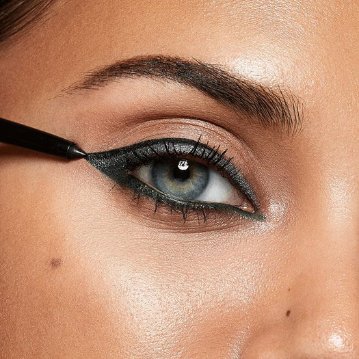 chi-ke-vien-mat-the-one-high-impact-eye-pencil-4 chi-ke-vien-mat-the-one-high-impact-eye-pencil-4