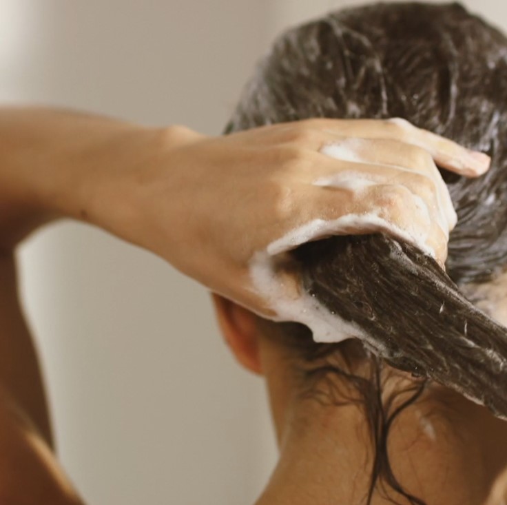 dau-goi-phuc-hoi-beautanicals-repairing-shampoo-35891-oriflame-4 dau-goi-phuc-hoi-beautanicals-repairing-shampoo-35891-oriflame-4