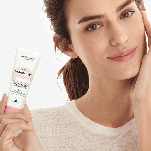 kem-duong-sang-da-glow-essentials-face-cream-with-vitamins-e-b3-spf-10-43906-oriflame-2 kem-duong-sang-da-glow-essentials-face-cream-with-vitamins-e-b3-spf-10-43906-oriflame-2