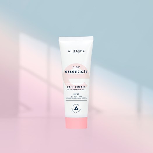 kem-duong-sang-da-glow-essentials-face-cream-with-vitamins-e-b3-spf-10-43906-oriflame-4 kem-duong-sang-da-glow-essentials-face-cream-with-vitamins-e-b3-spf-10-43906-oriflame-4