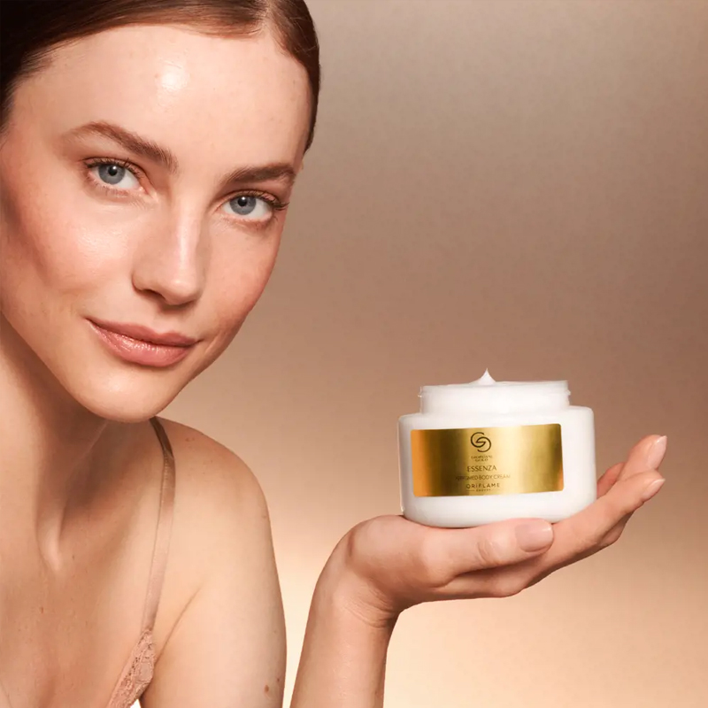 giordani-gold-essenza-perfumed-body-cream-47011-oriflame-5 giordani-gold-essenza-perfumed-body-cream-47011-oriflame-5